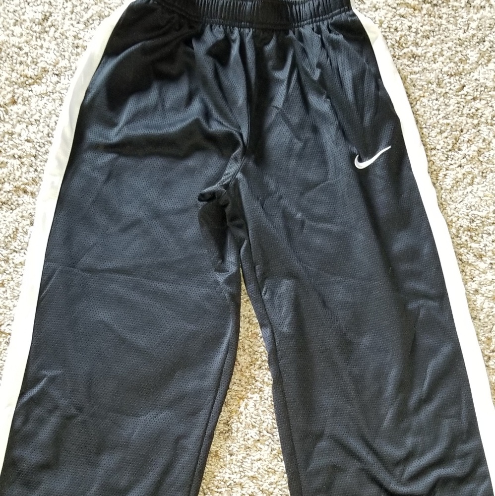 Youth xlg nike athletic pants